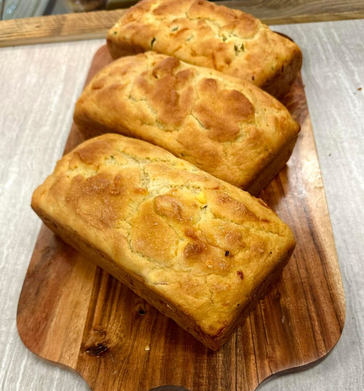 Low Carb Gluten-free Garlic & Herb Bread