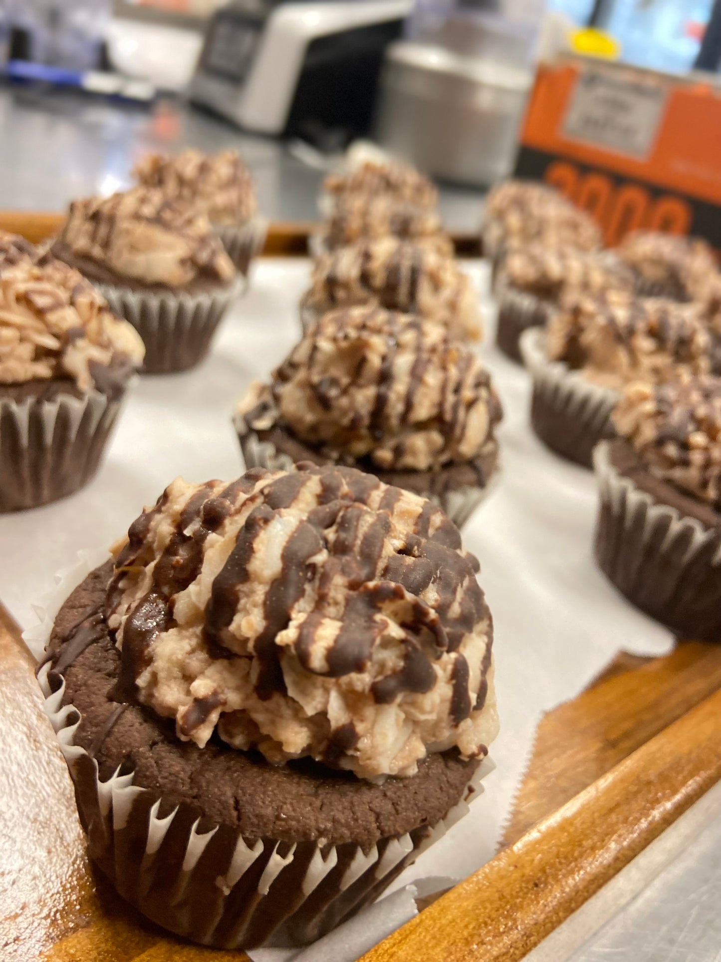 Low Carb Gluten-free Keto Cupcakes 6pk